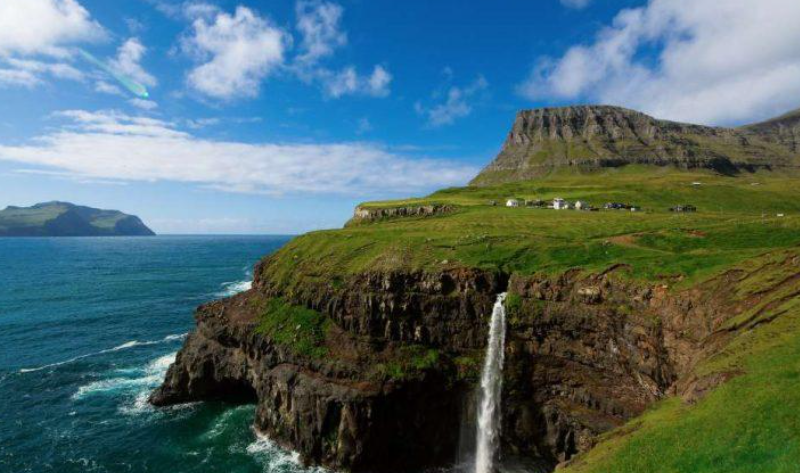 page 9fa2111cead3f67c1ee3e068994c5353